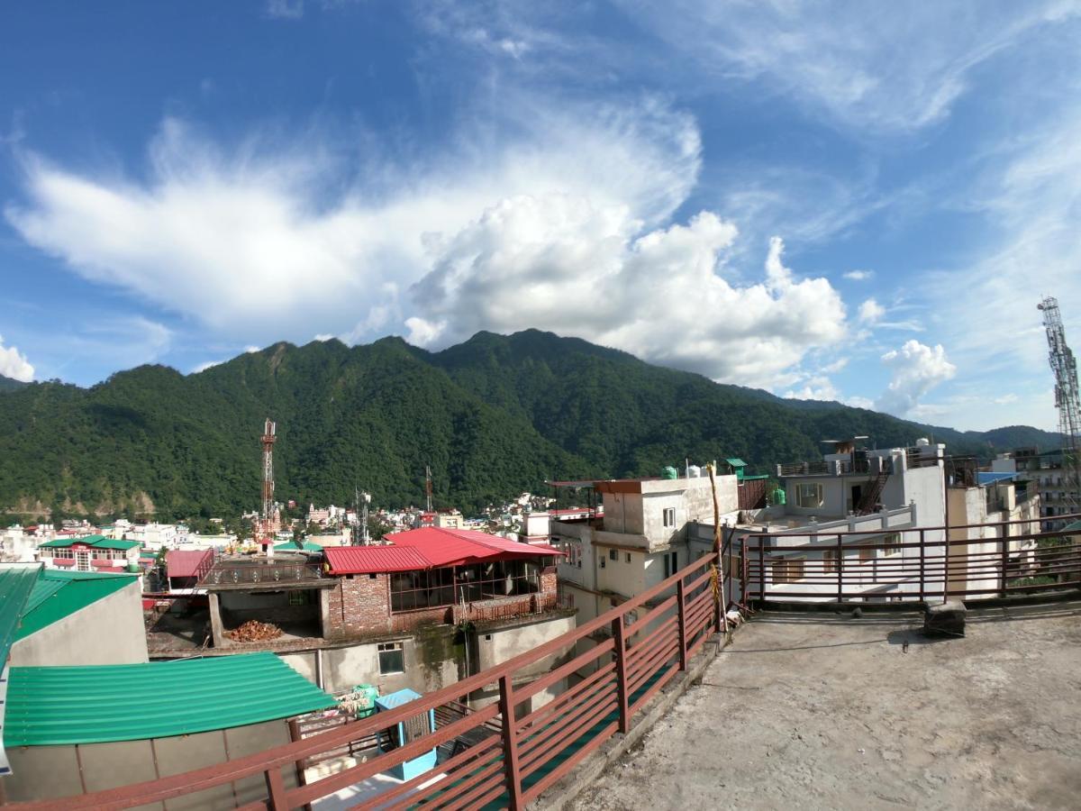 The Mountain View Hostel Rishikesh Exterior photo